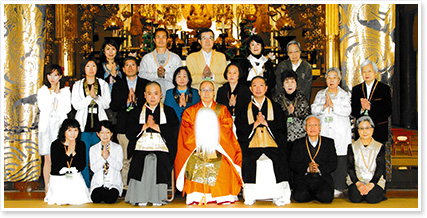 集合写真 浄土宗大本山 鎌倉光明寺の柴田哲彦大僧正台下